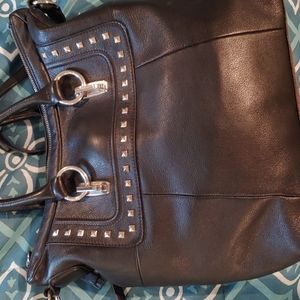 B MAKOWSKY BLACK HANDBAG LEATHER BEAUTIFUL CONDITION